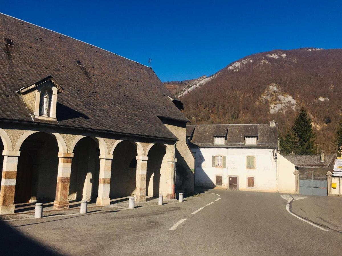 Appartement Sainte Marie De Campan - Residence Le Vieux Village ภายนอก รูปภาพ