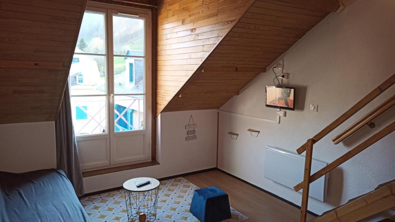 Appartement Sainte Marie De Campan - Residence Le Vieux Village ภายนอก รูปภาพ